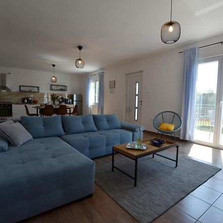 ロヴィニCasa Niniアパートメント 部屋 写真